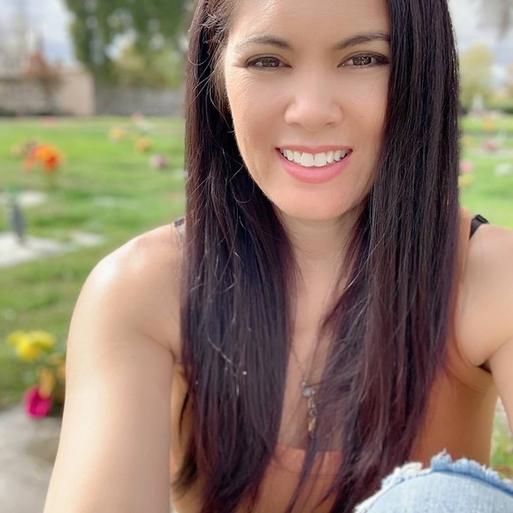 Meet your Posher, Tegan - Picture 3 of 13